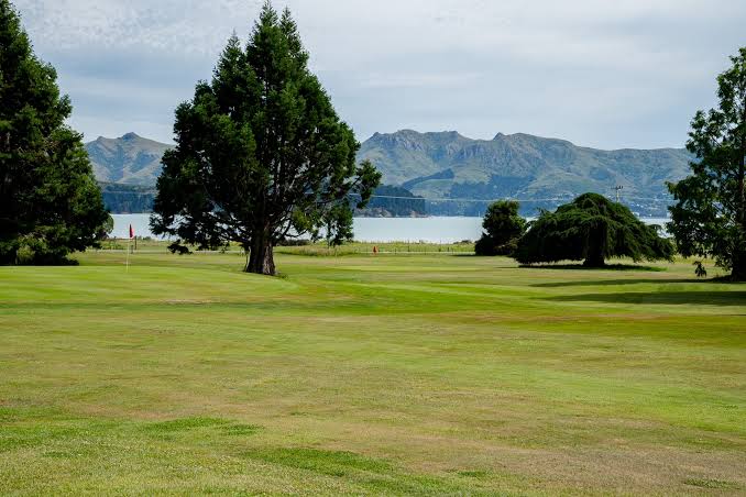 Charteris Bay Golf Club
