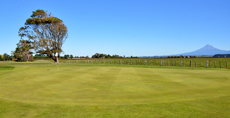 Manukorihi Golf Club